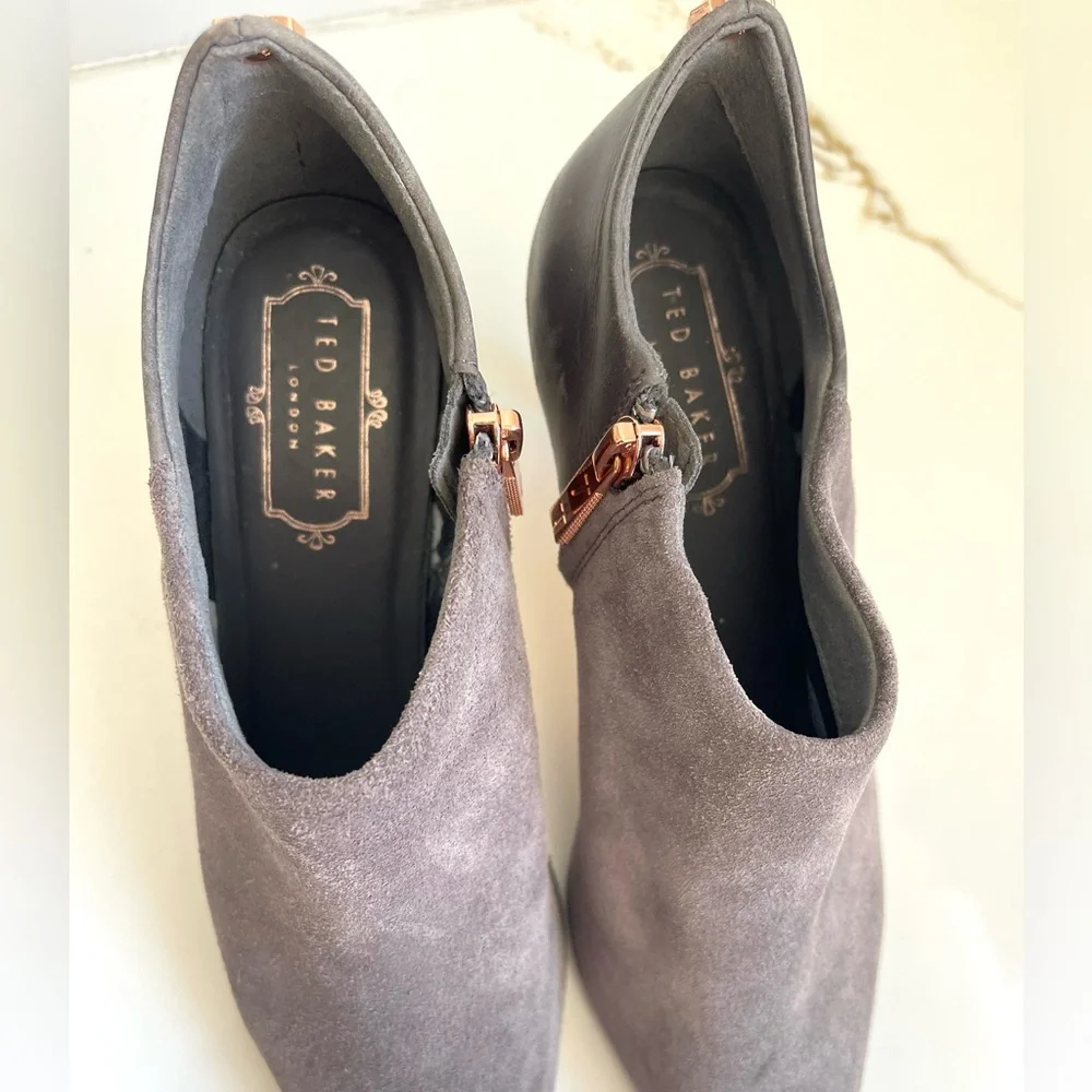 Ted Baker Leiyla suede ankle booties - Picture 3 of 7